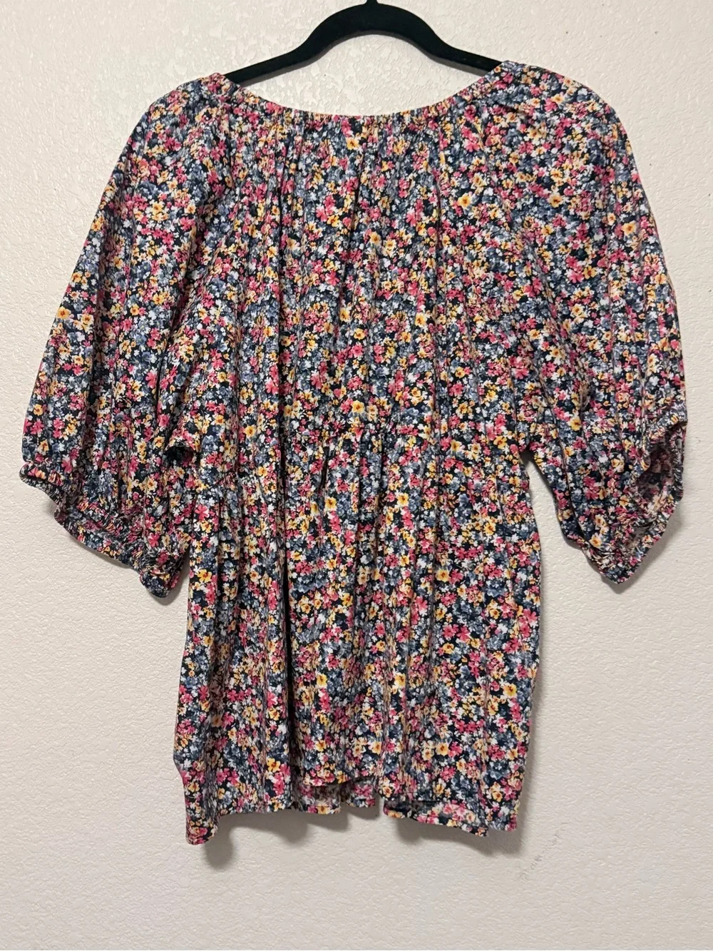 Old Navy lightweight peasant